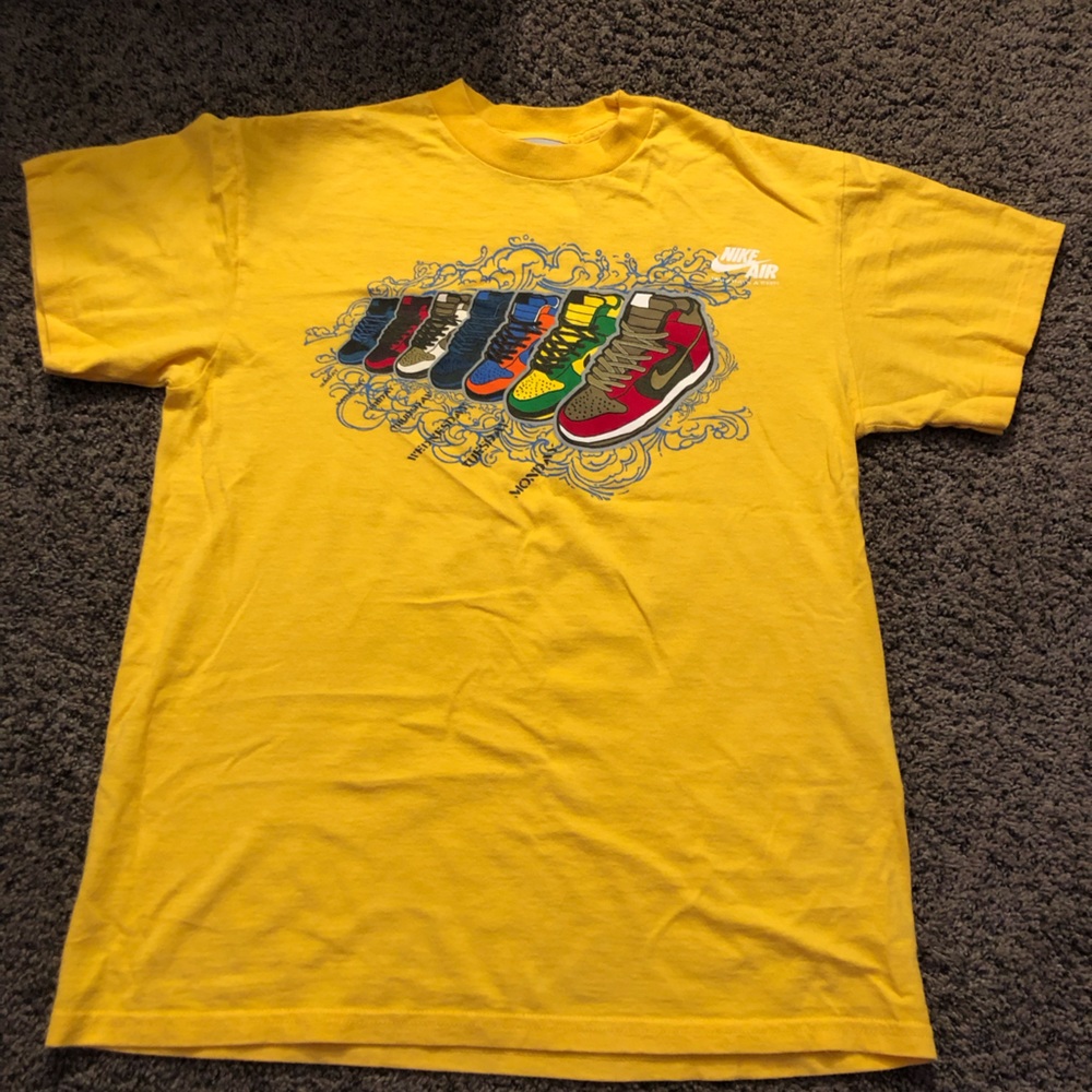 Vintage Nike tee shirt